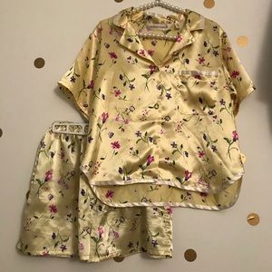 Vintage Victoria’s Secret Short Floral Pajamas